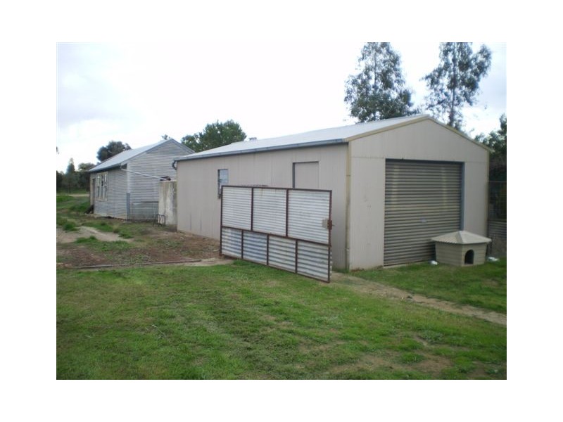 25 Bell Street, Beulah VIC 3395