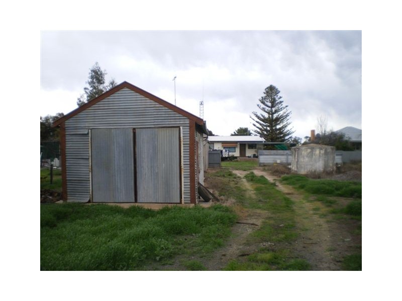 25 Bell Street, Beulah VIC 3395