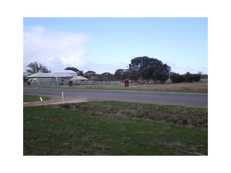 Lot 3-5 14-16,  Dimboola Road, Warracknabeal VIC 3393