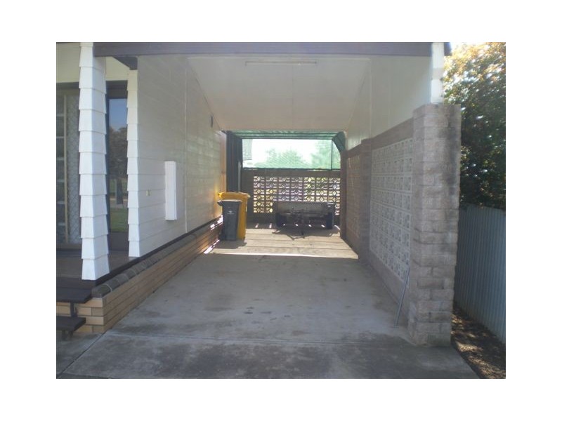 18 Dodgeshun Street, Hopetoun VIC 3396