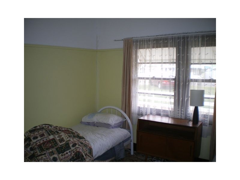 4 Franklin St, Warracknabeal VIC 3393