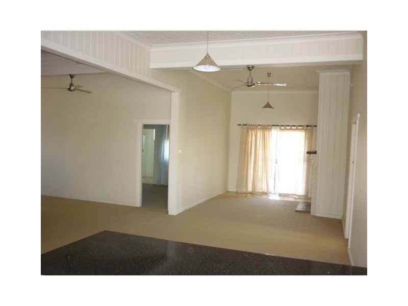 16 McCracken Ave, Donald VIC 3480