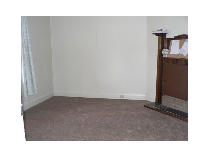 32 Cave St, Donald VIC 3480