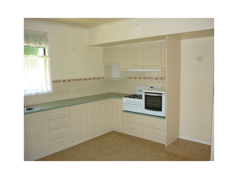 188 Woods St, Donald VIC 3480