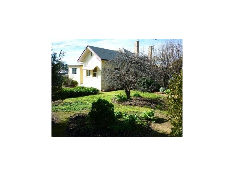 43 Millett St, St Arnaud VIC 3478