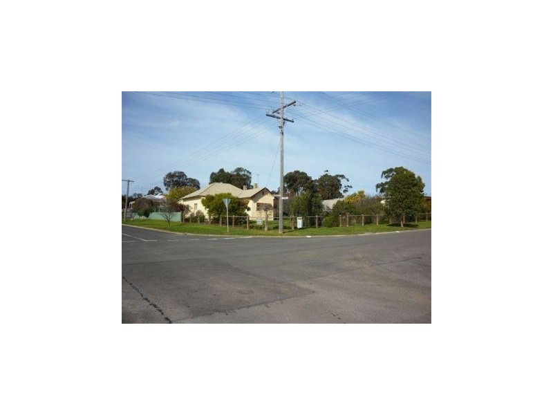 43 Millett St, St Arnaud VIC 3478