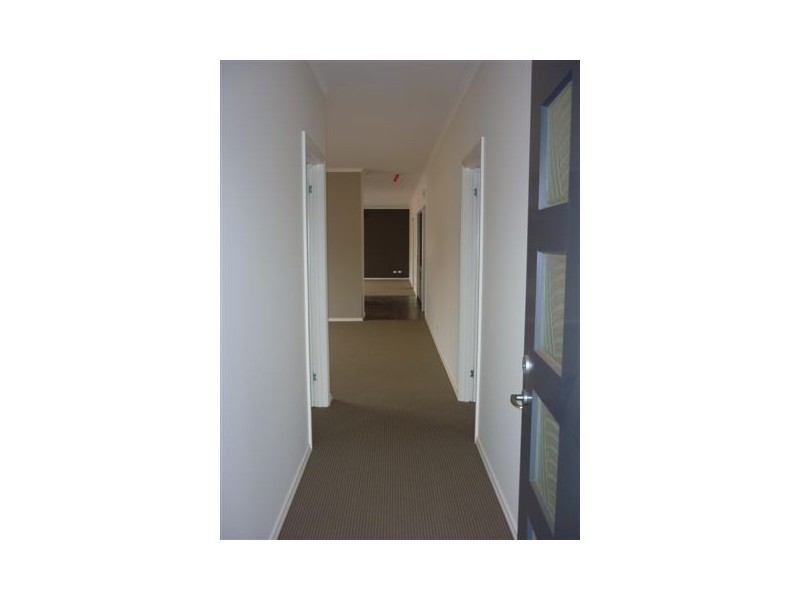 11 Athol Court, Donald VIC 3480