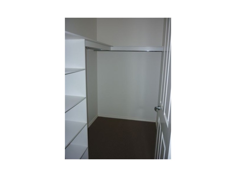 11 Athol Court, Donald VIC 3480