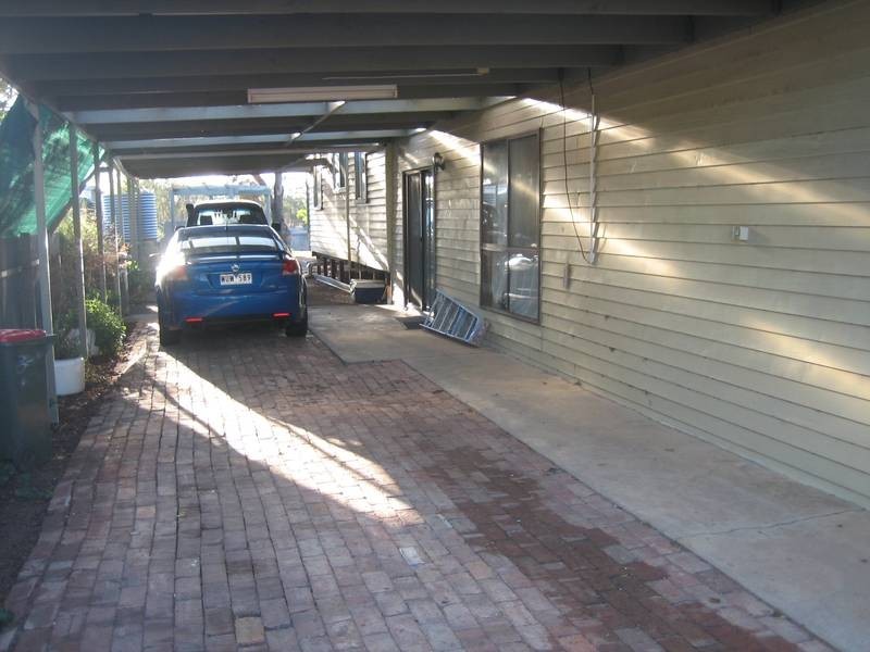 31 Hammill St, Donald VIC 3480