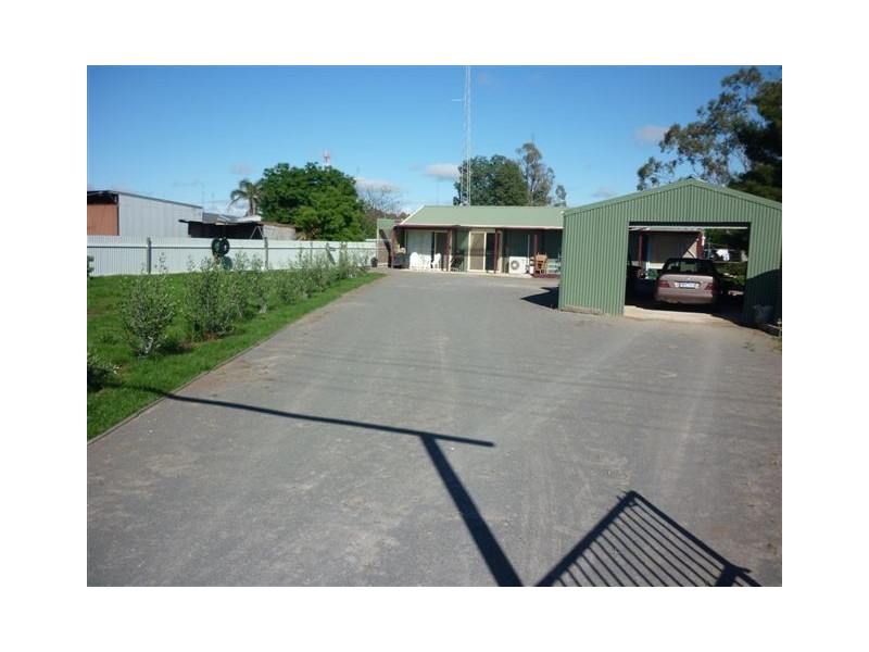 47 Abbott St, Birchip VIC 3483