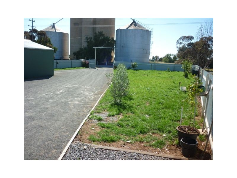 47 Abbott St, Birchip VIC 3483