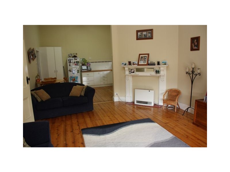 13 Devereux Street, Warracknabeal VIC 3393