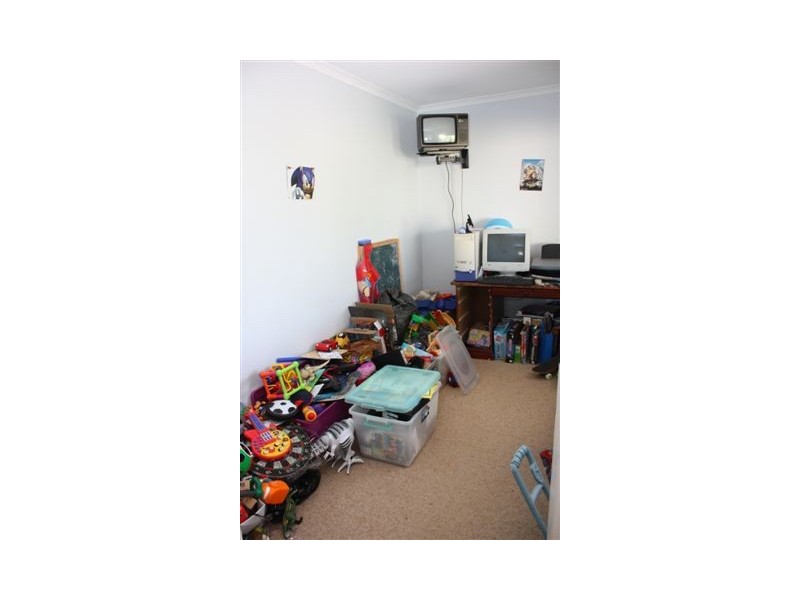 13 Devereux Street, Warracknabeal VIC 3393