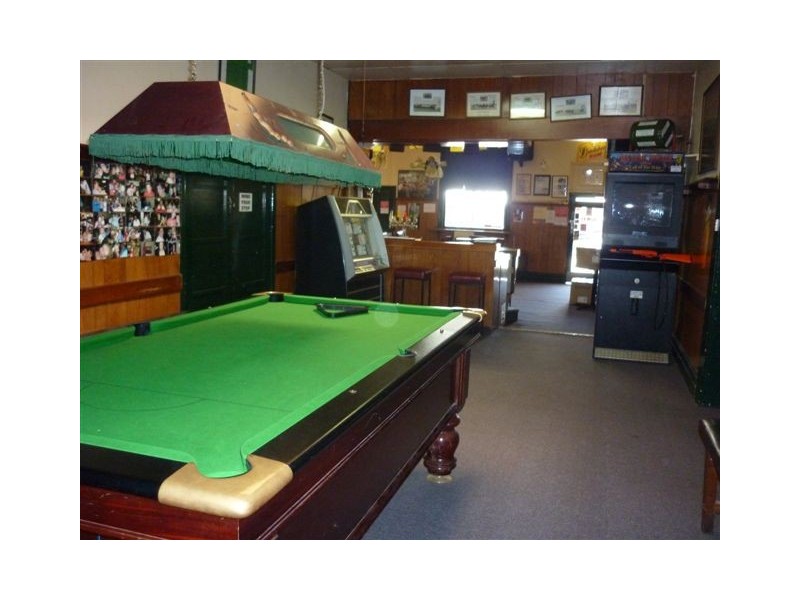 126 Woods St, Donald VIC 3480