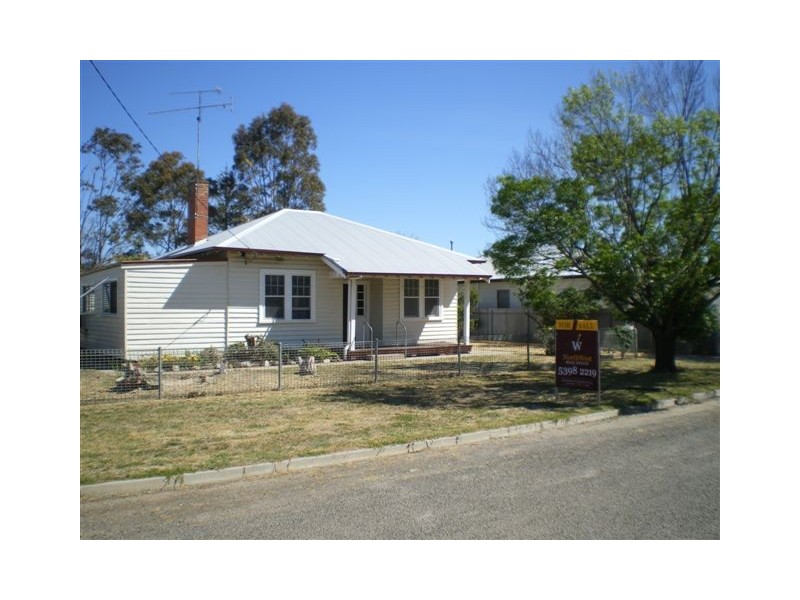 5 Livingstone Street, Warracknabeal VIC 3393