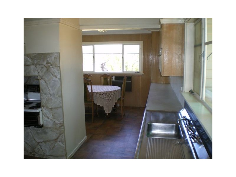 5 Livingstone Street, Warracknabeal VIC 3393