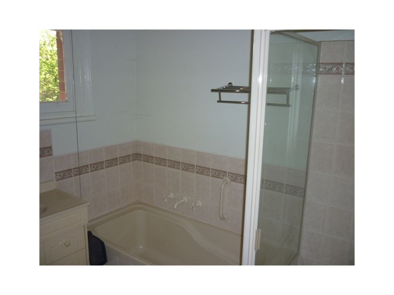 39 Houston St, Donald VIC 3480