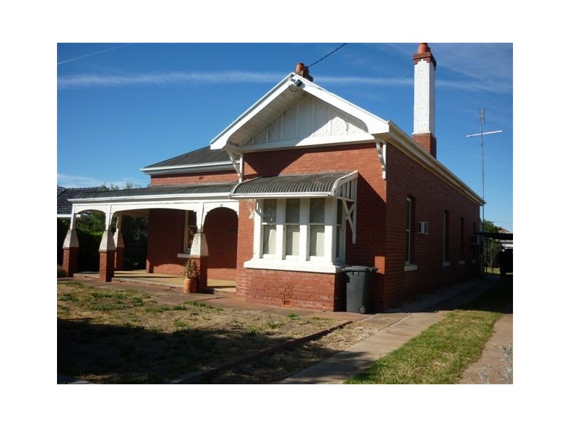 39 Houston St, Donald VIC 3480