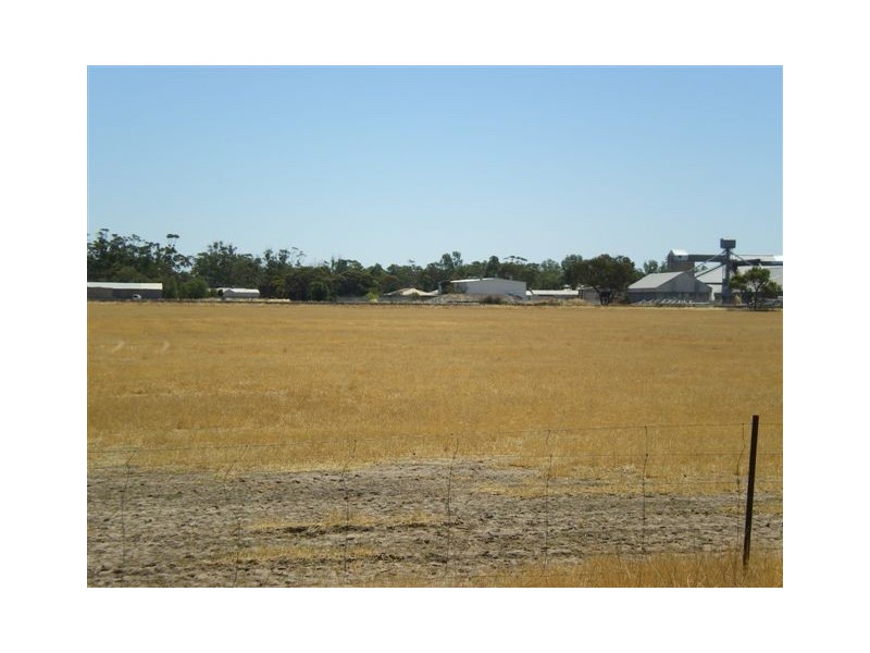 Lot 3,  Henty Highway, Warracknabeal VIC 3393