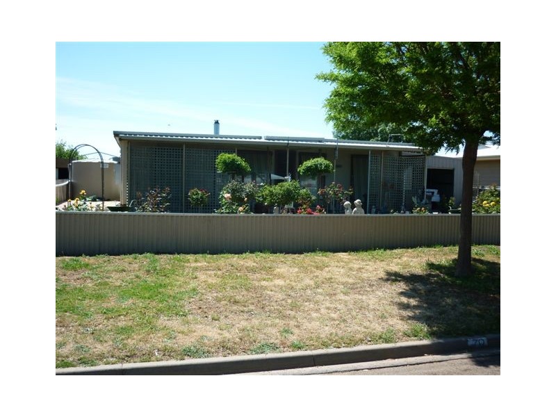 70 Aitken Ave, Donald VIC 3480