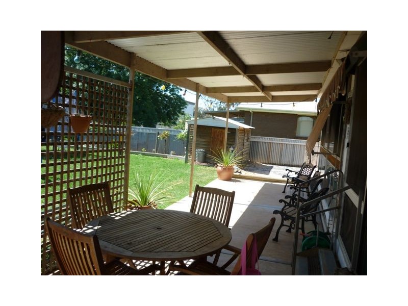 70 Aitken Ave, Donald VIC 3480