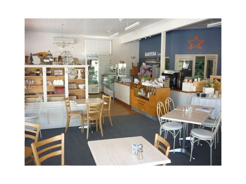 51 Woods St, Donald VIC 3480