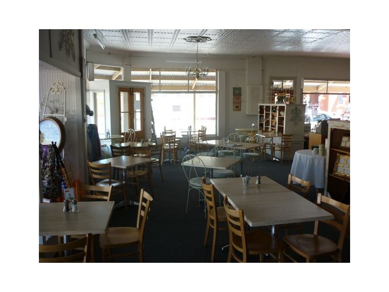 51 Woods St, Donald VIC 3480