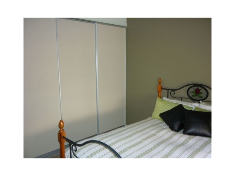 3/11 Hammill St, Donald VIC 3480