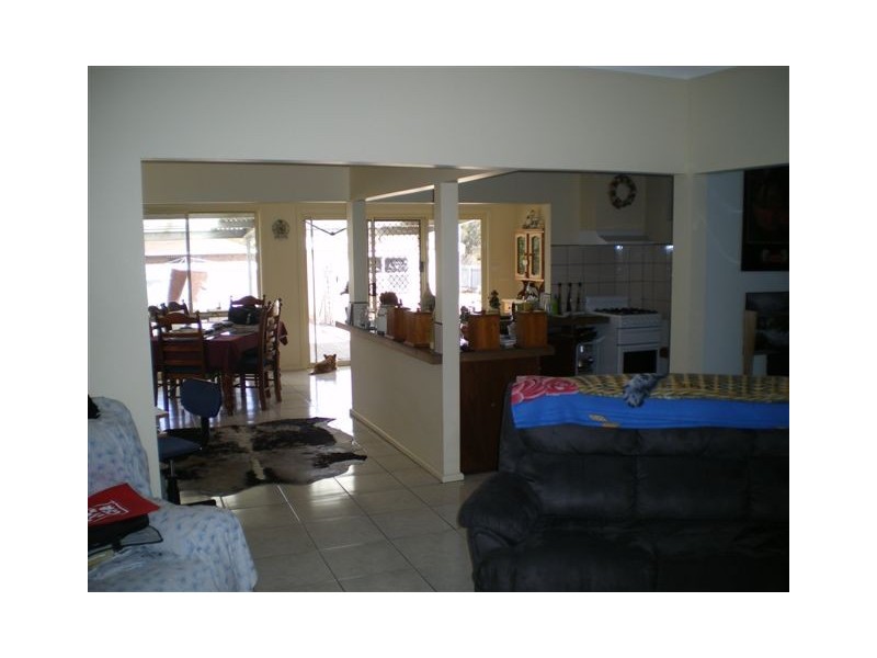 14 Upper Roy Street, Jeparit VIC 3423