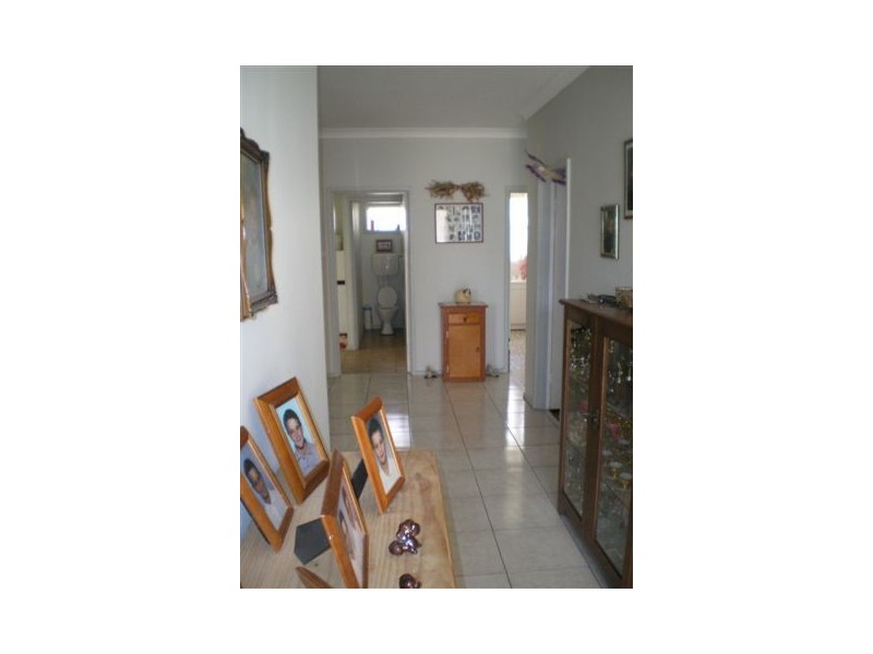 14 Upper Roy Street, Jeparit VIC 3423