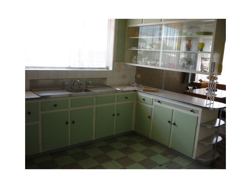 27 Houston St, Donald VIC 3480