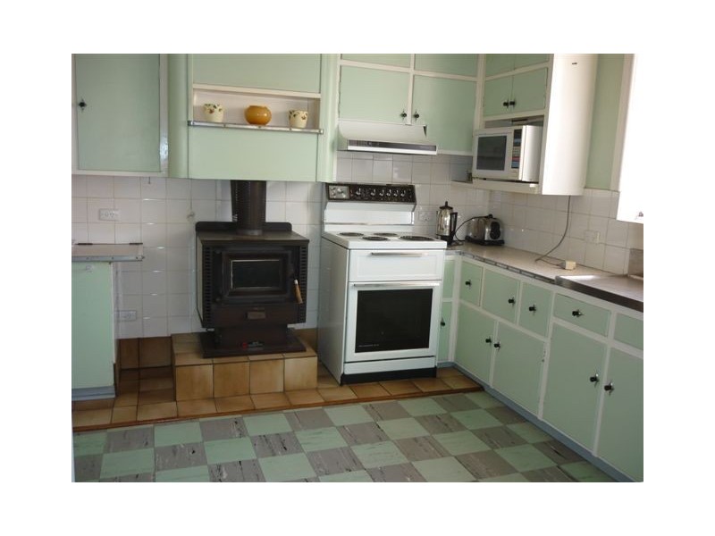 27 Houston St, Donald VIC 3480