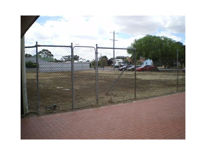 21 Locheil Street, Dimboola VIC 3414