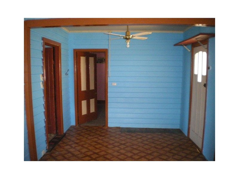 23 Arnold Street, Warracknabeal VIC 3393