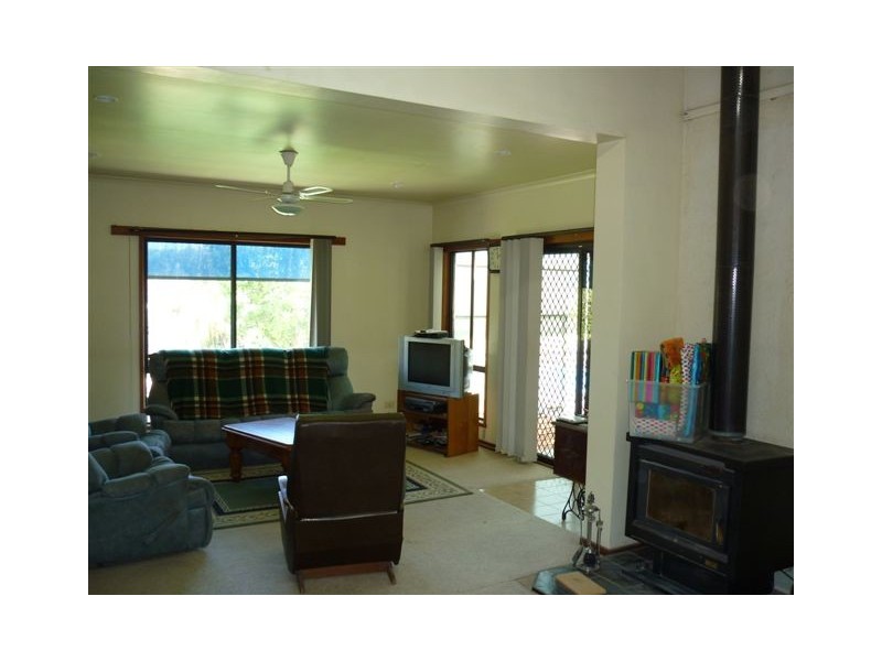 37 Lascelles Street, Hopetoun VIC 3396