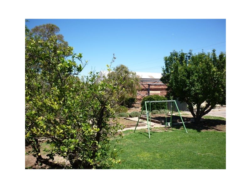 37 Lascelles Street, Hopetoun VIC 3396