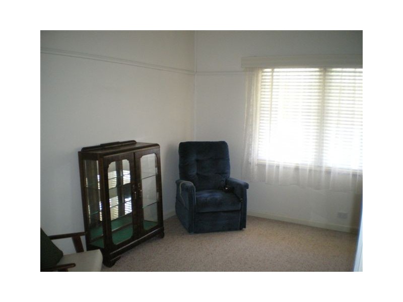 63A Jamouneau Street, Warracknabeal VIC 3393