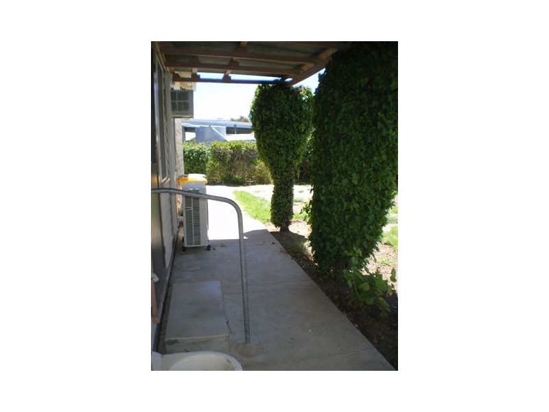 63A Jamouneau Street, Warracknabeal VIC 3393