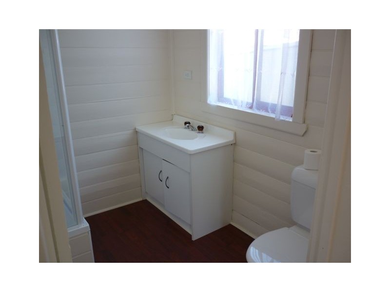 8 Devereaux street, Warracknabeal VIC 3393