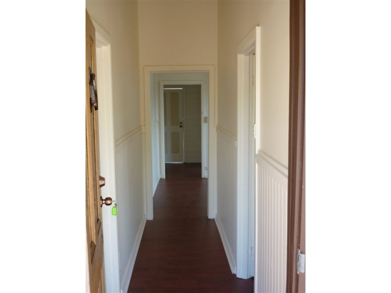 8 Devereaux street, Warracknabeal VIC 3393