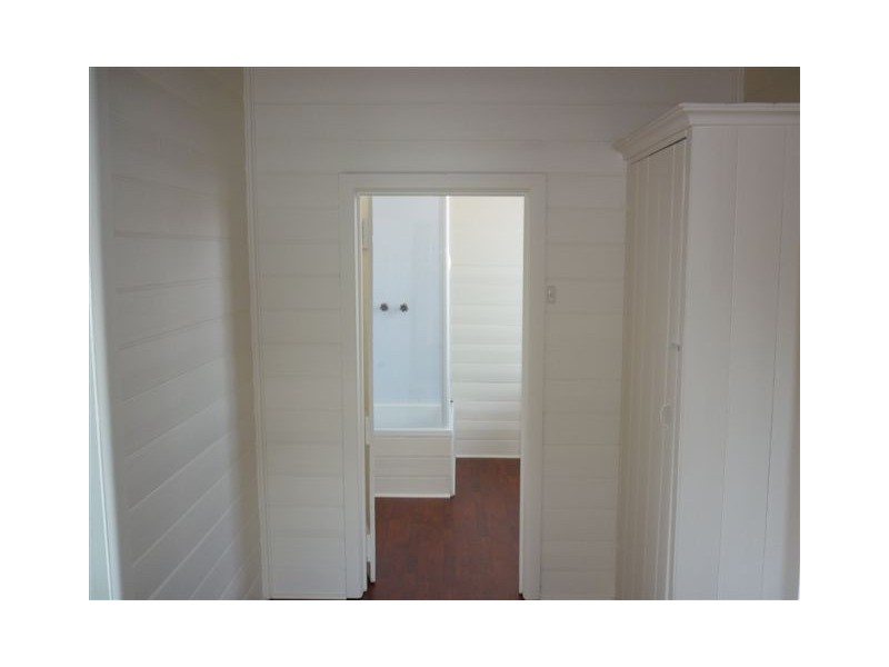 8 Devereaux street, Warracknabeal VIC 3393