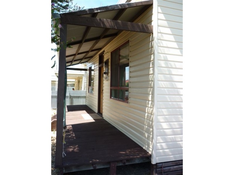 8 Devereaux street, Warracknabeal VIC 3393