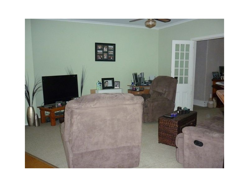 5 Park Street, Donald VIC 3480