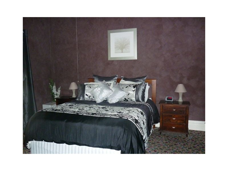 5 Park Street, Donald VIC 3480