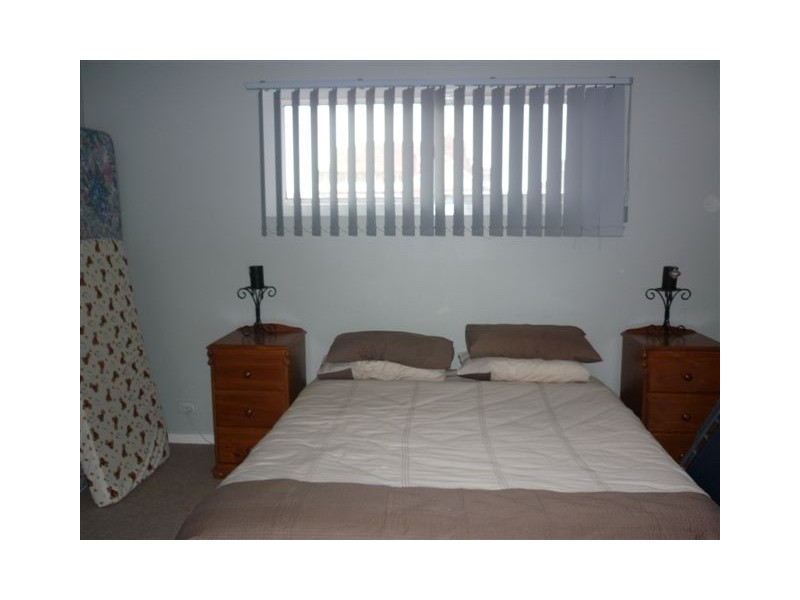 5 Park Street, Donald VIC 3480