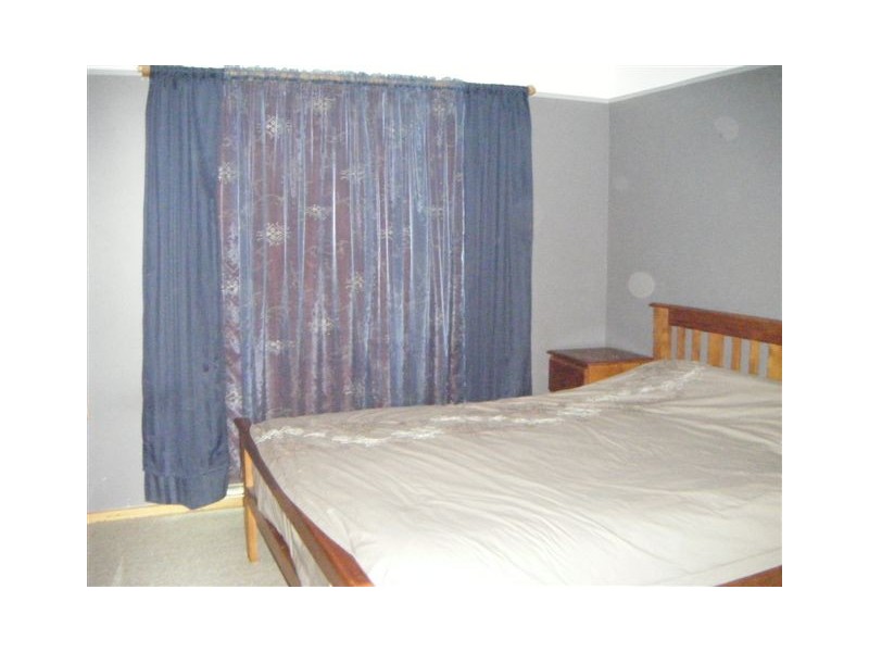 18 Allen Street, Donald VIC 3480