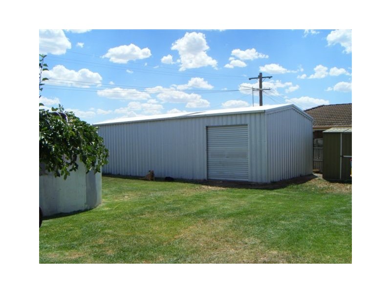 18 Allen Street, Donald VIC 3480