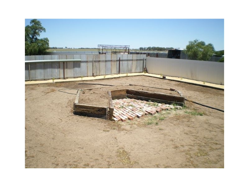 17 Dimboola Rd, Warracknabeal VIC 3393