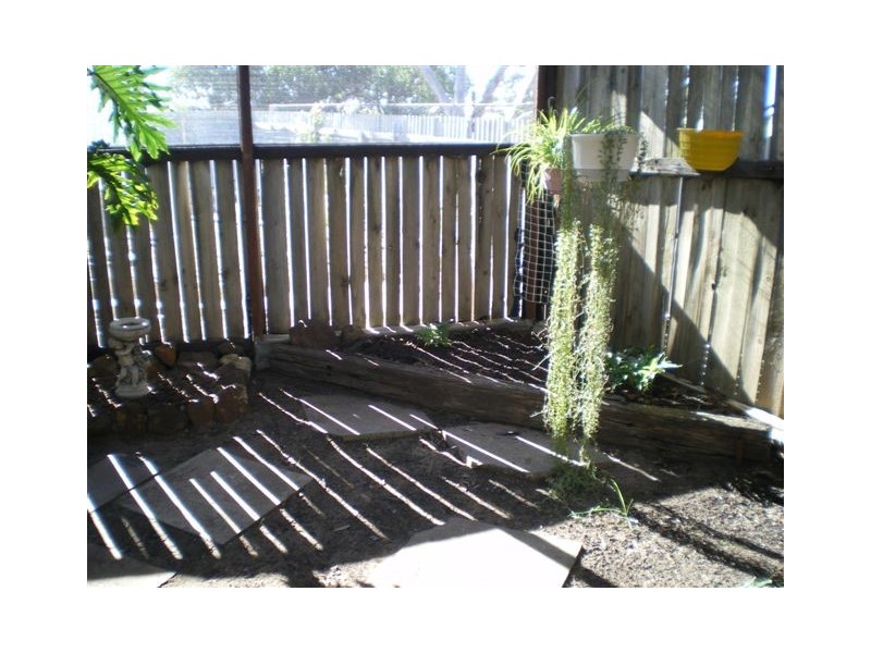 14 Burma Ave, Warracknabeal VIC 3393