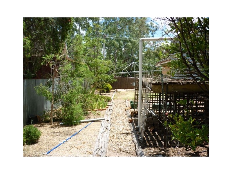 1 Woolcock Street, Warracknabeal VIC 3393